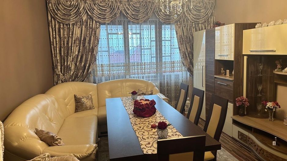 Apartament cu 3 camere Ultracentral - Poză 2