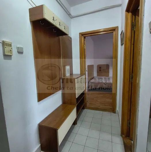 Ap. 2 cam. dec.–Centru Iași, Str. Arcu – lângă Piața Unirii si Gara - Poză 1