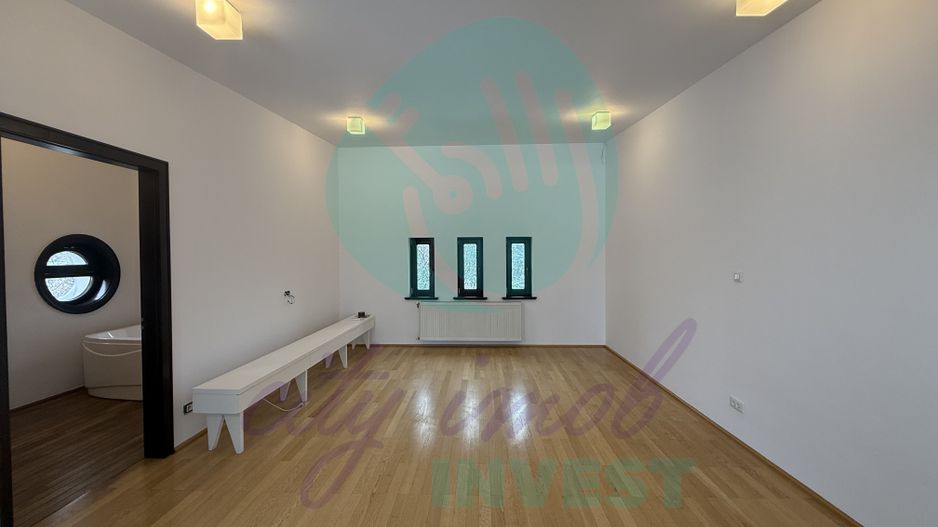 CASA ART-DECO CONSOLIDATA in 2011 cu gradina de 160 mp - Poză 19