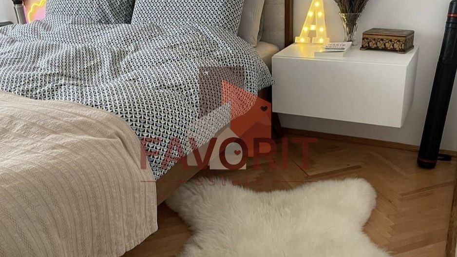 2 camere | etaj 2 | centrala proprie | renovat | mobilat si utilat | - Poză 3