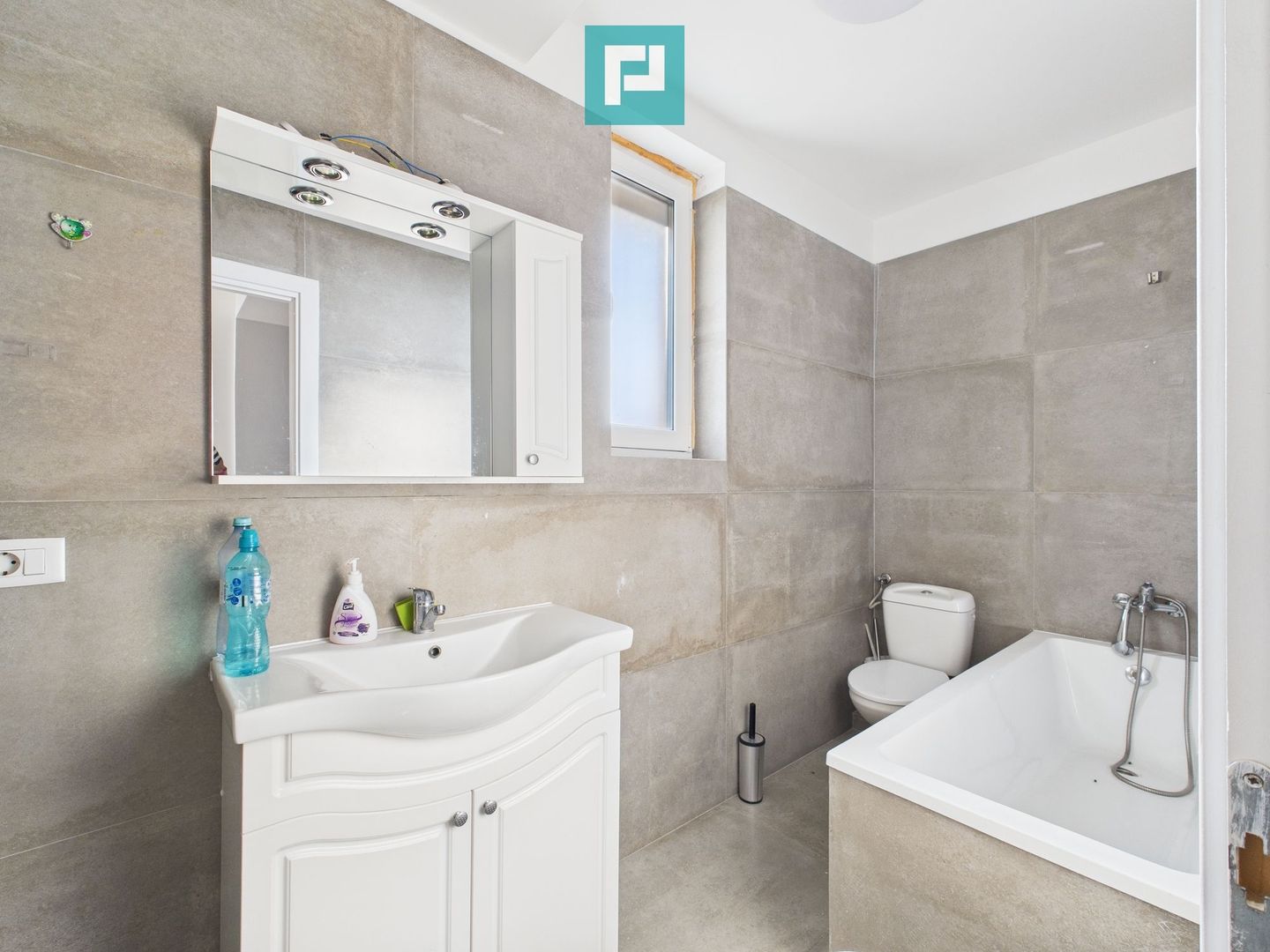 Duplex Parter+Etaj în Urseni - Poză 20