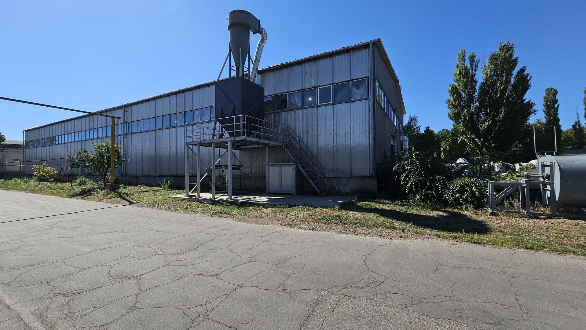 Hală industrială / Depozit în ZEL Chișinău de vânzare - Poză 2