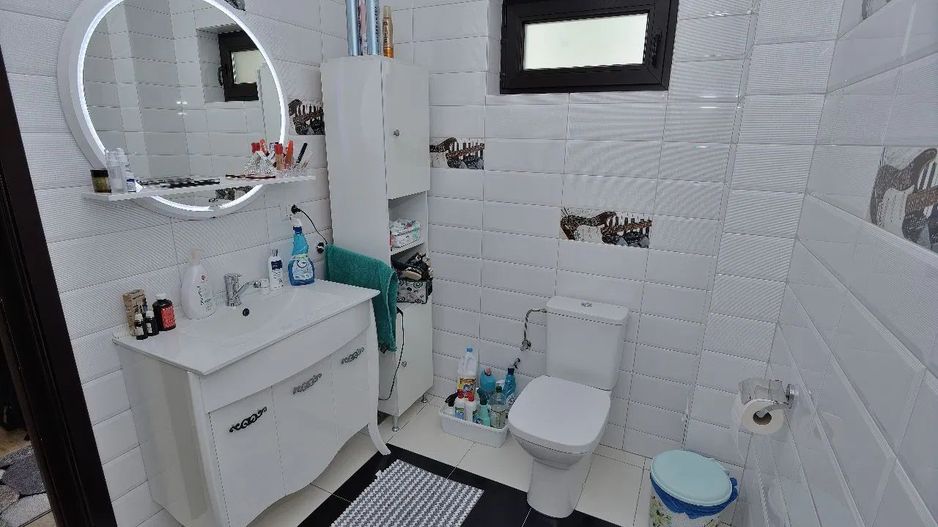 Casa individuala 7 camere Targu Neamt - Poză 11