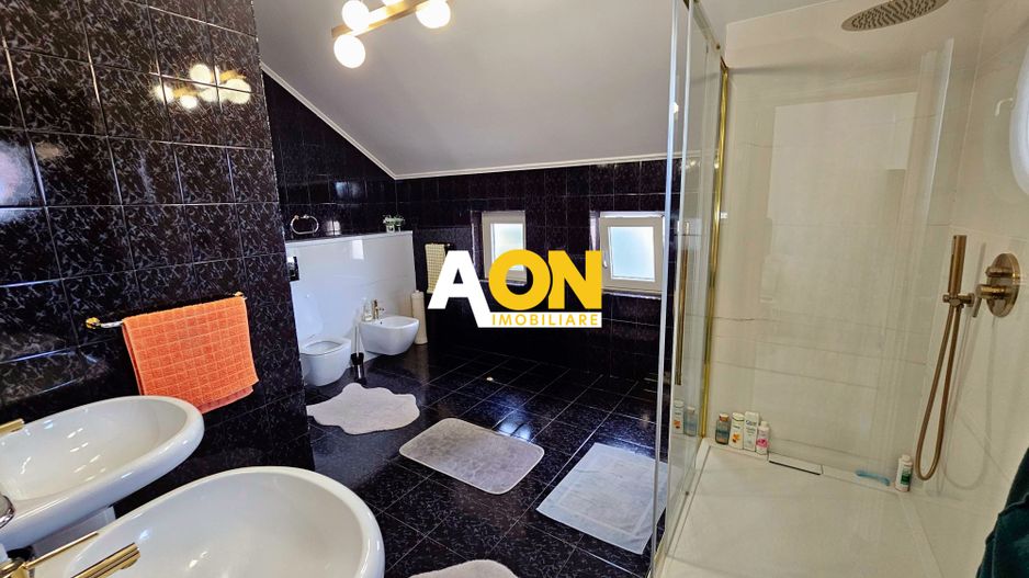 Casă de lux D+P+1, Cetate Alba Iulia, 616 mp, teren 937 mp, 2 garaje - Poză 23