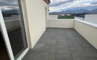 Apartament 3 camere / penthouse pe doua nivele - zona Sanpetru - Poză 9