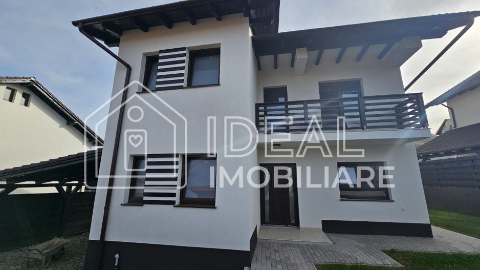 Casa Individuala cu 4 camere si garaj, in zona Lidl Selimbar - Poză 1