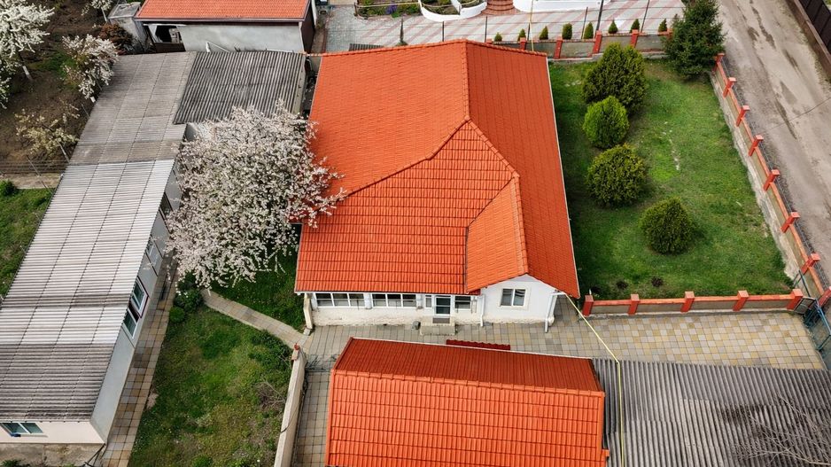 Casă de vânzare în Grătiesti, zonă nouă 🏡 - Poză 2