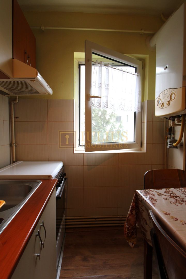 Cf 1, centrala proprie, balcon, intr-o zona linistita din Complex-ul Studentesc. - Poză 17