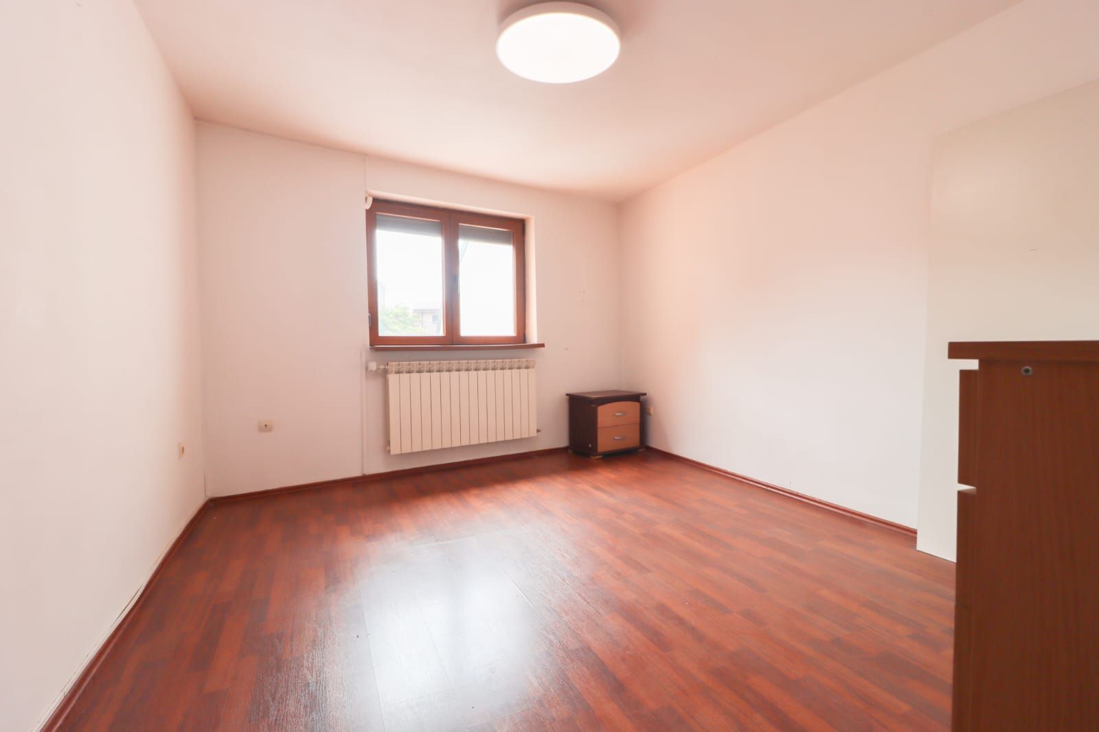 URGENT!, SOLIDA, CONSOLIDATA, BINE COMPARTIMENTATA, CURTE, NEGOCIABIL - Poză 5