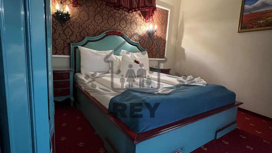 Vila de vanzare in zona Centrala/Orasul de jos - Poză 10