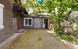 Casă cu 3 camere de vânzare în Bujac - Poză 2