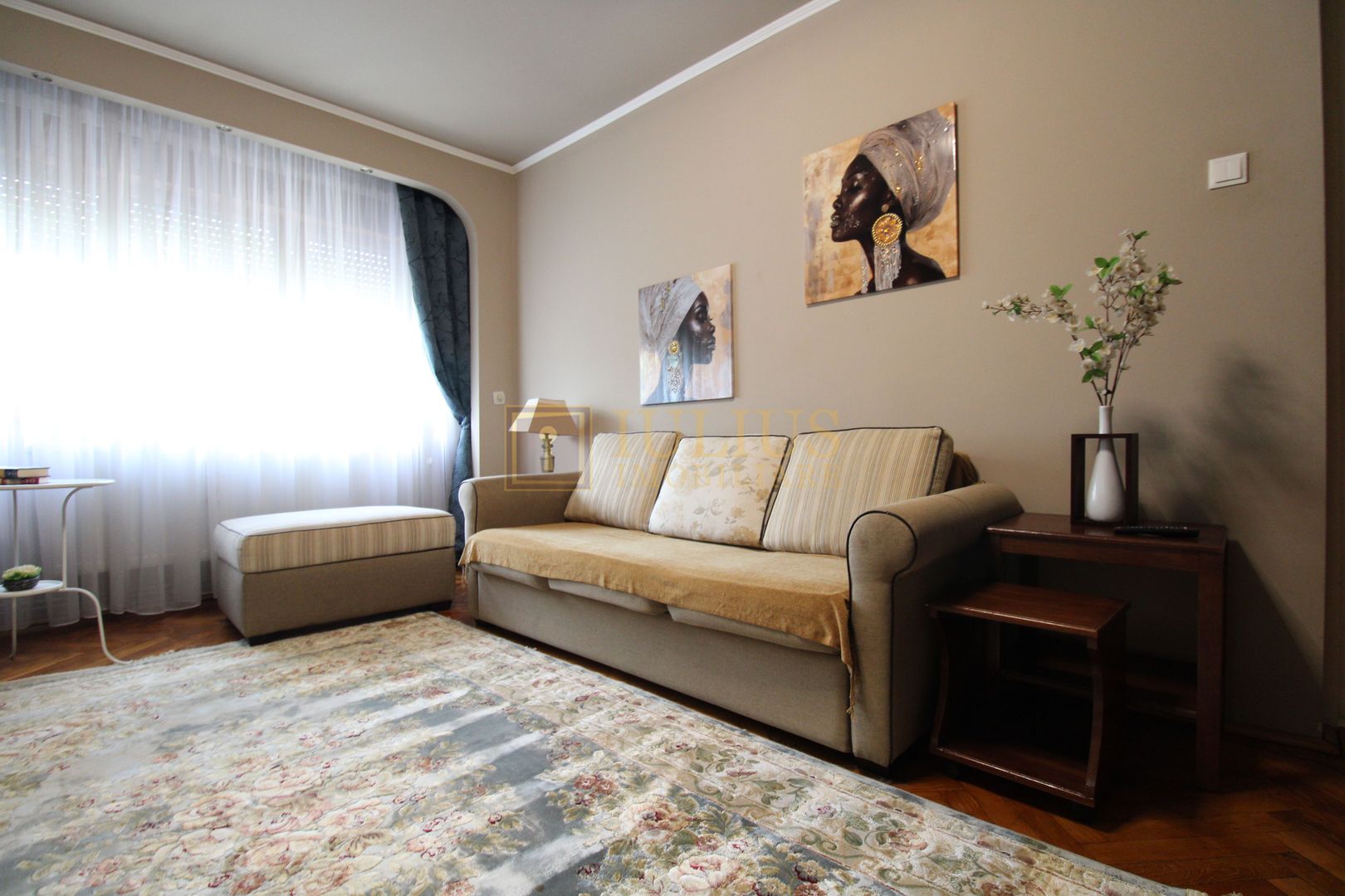 2 minute de Nokia, 3 camere, centrala proprie - Poză 2