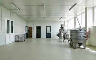 Oportunitate investiție: Livadă de Cireși și Hală - Poză 10