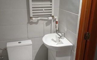 Închiriez apartament 3 camere modern, Unirii, luminos - Poză 7