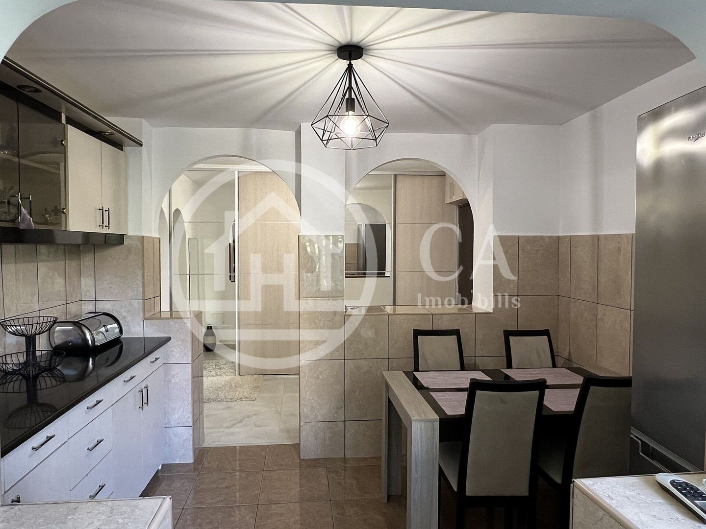 Apartament cu 3 camere de inchiriat in Rogerius Oradea - Poză 7