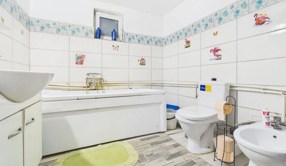 Casă de vânzare cu teren 920 mp - Poză 10