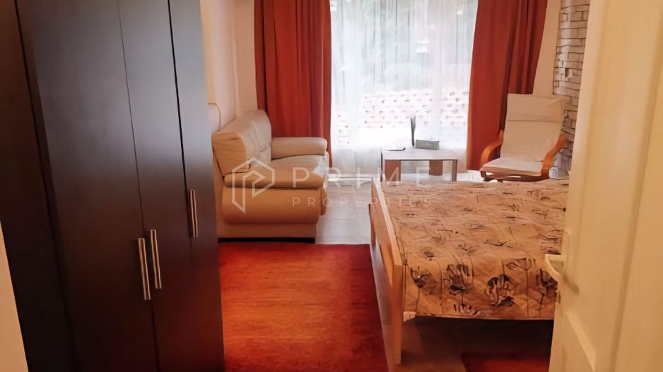 Casă individuală 310mp utili, 8 camere, piscină - Poză 10