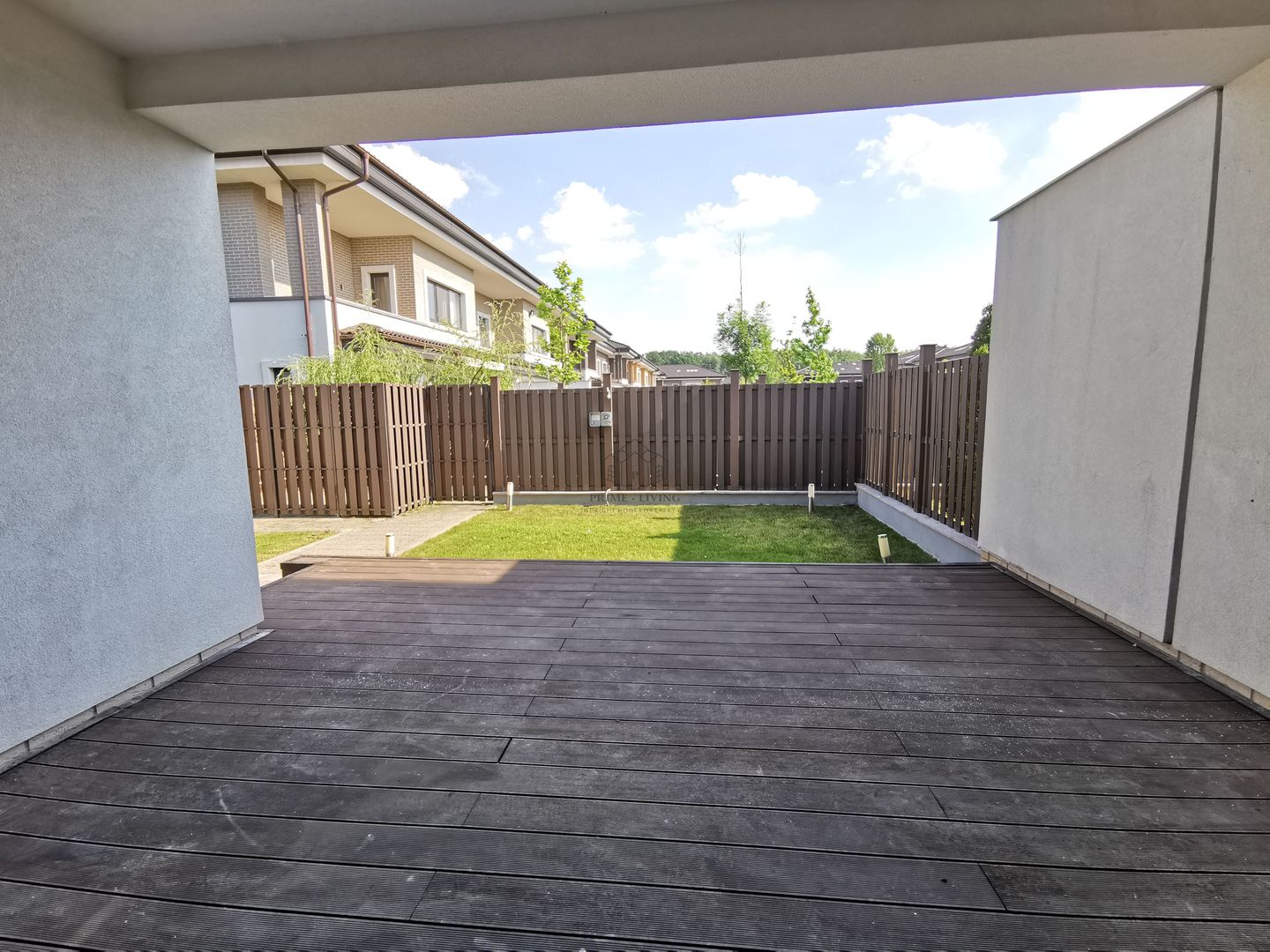 VILA SPATIOASA CU 4 CAMERE LA INCHIRIERE IN COMPLEX REZIDENTIAL OXFORD - Poză 7