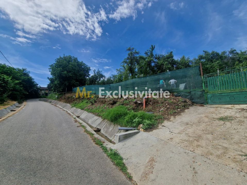 Teren intravilan  1400 mp - Albota ! - Poză 1