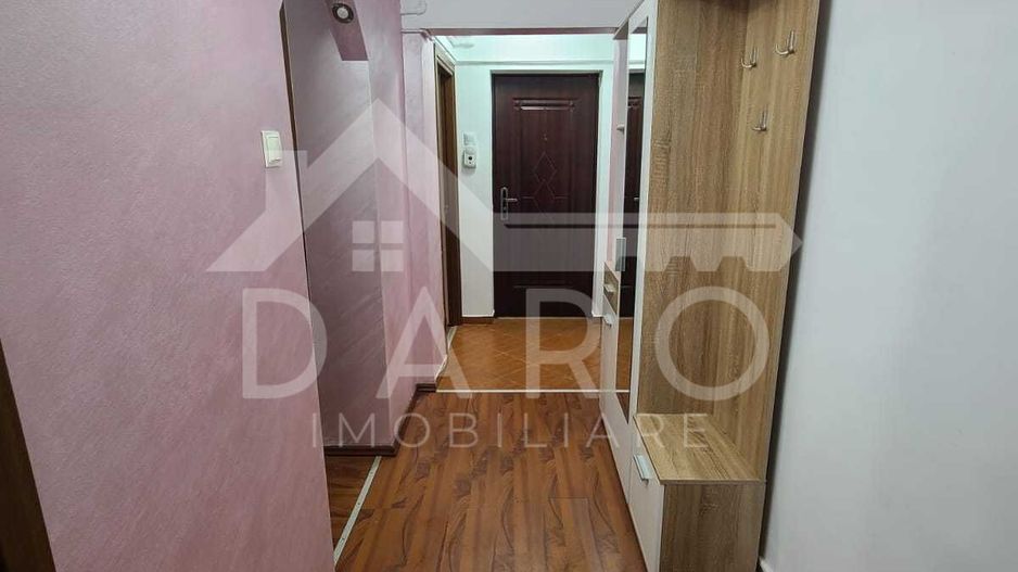 De vânzare – apartament modern cu 2 camere în Tudor, pe bulevard! - Poză 1