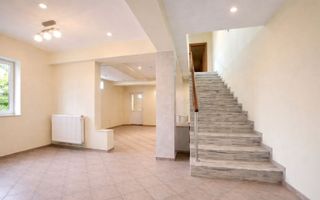 Casă + Spațiu comercial -218 mp utili- Intersecție circulata -Trifazic - Poză 5