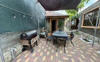 700 mp, teren intravilan, zona Centru, 150.000 euro - Poză 14