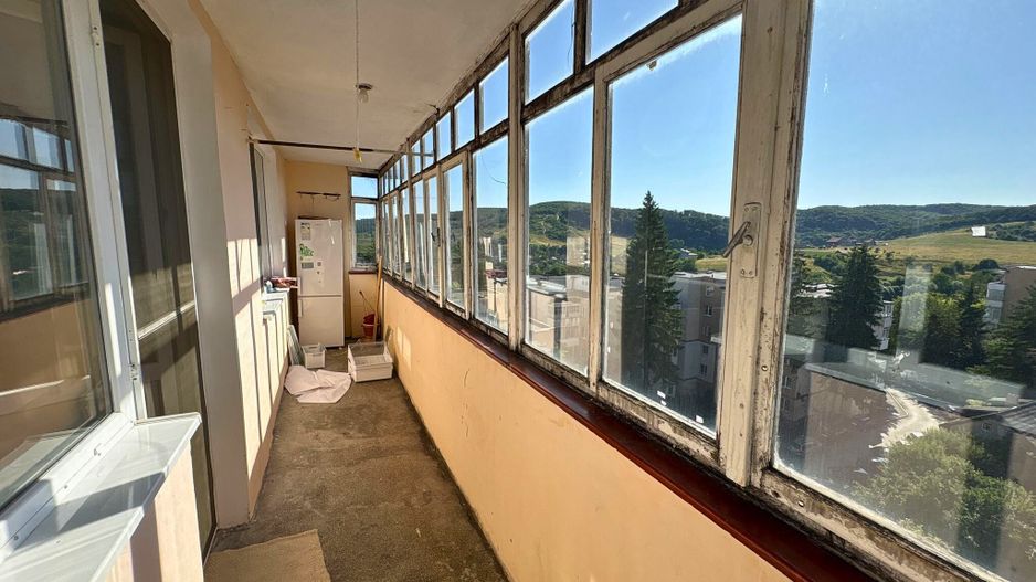 Apartament 2 camere 47,5 M² + balcon 7,5 M² cu priveliste Simeria - Poză 10