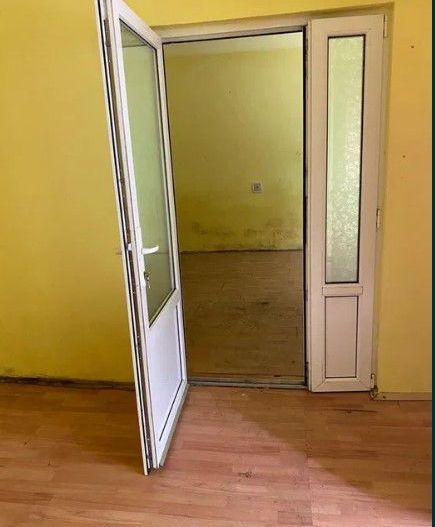Apartament in casa - Poză 2