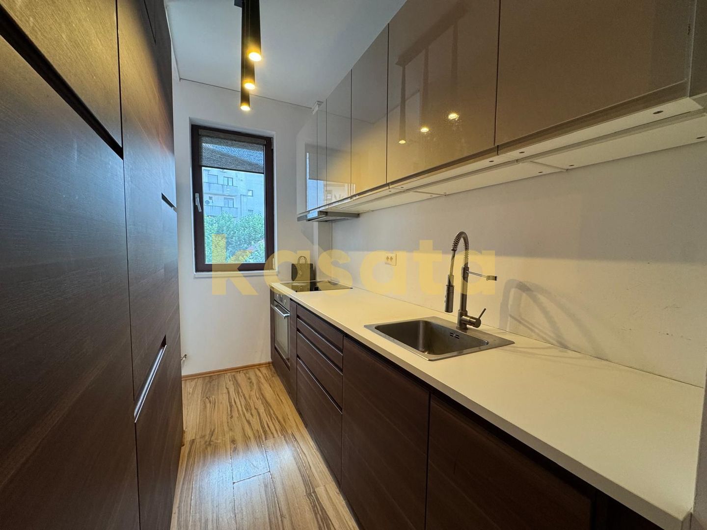 HERASTRAU | 3 CAMERE | LOC DE PARCARE SUBTERAN - Poză 4