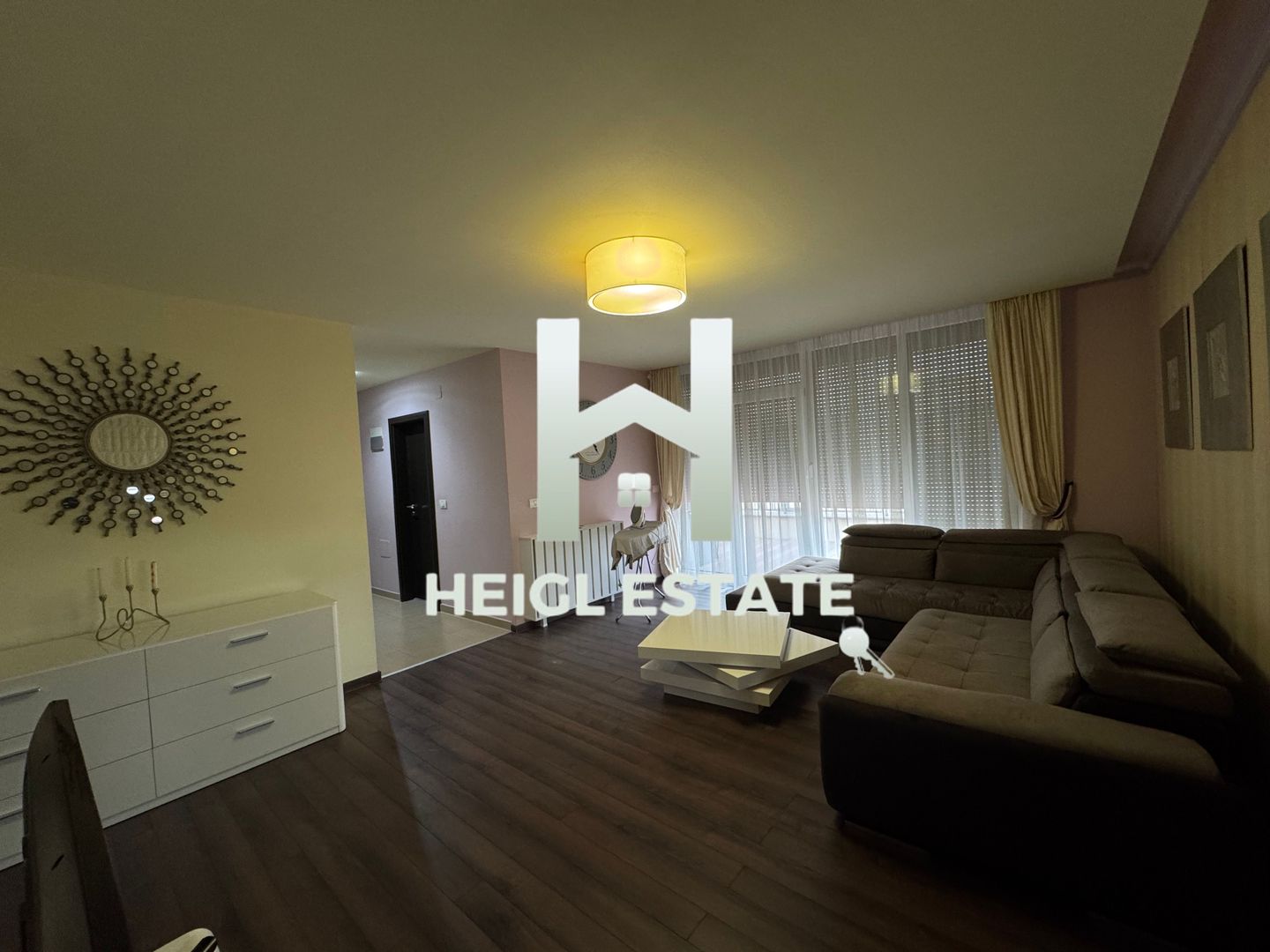Apartament tip penthouse 3 camere, doua bai, terasa 30 mp, Timișoara - Poză 2