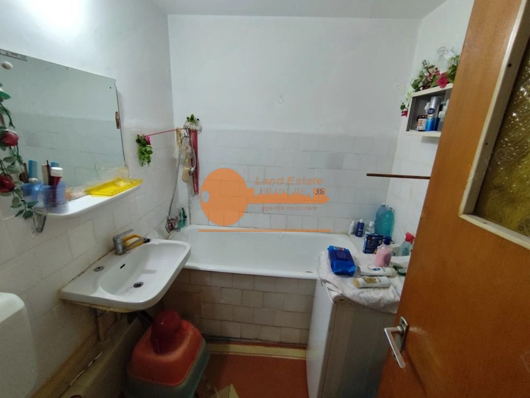 3 camere Rahova - 1983 - Poză 3