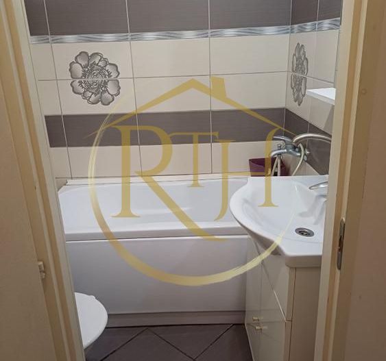 Oferim spre închiriere un aparament cu doua camere în zona Șagului la parter - Poză 10