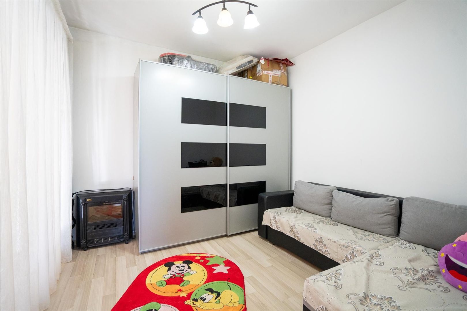 Casa singur in curte cu acces auto si teren 765 mp in zona Dealuri - Poză 4