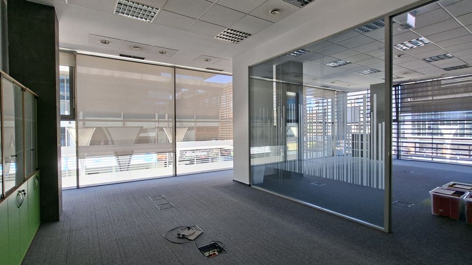 Spatiu pentru birou 258mp - Piata 700 - Poză 13