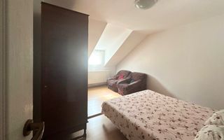 Vânzare casă Individuală 12 Camere la 5 minute de Castelul Bran - Poză 12