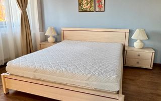 APARTAMENT SPATIOS SI LUMINOS - Poză 12