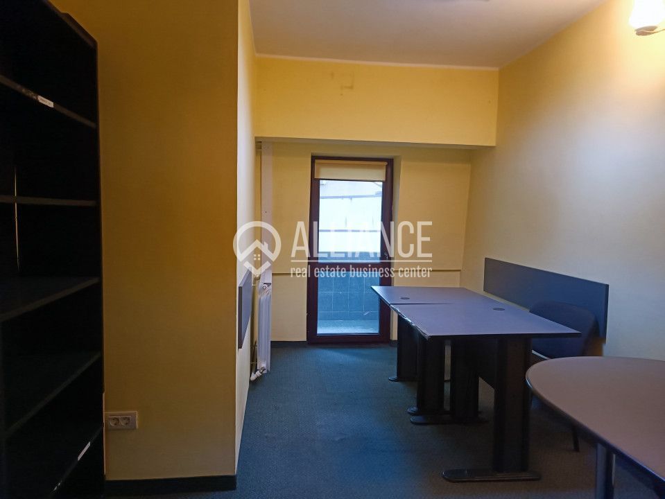 CENTRU PIATA UNIRII(COD03) - Birou cu terasa si grup sanitar propriu ! - Poză 33