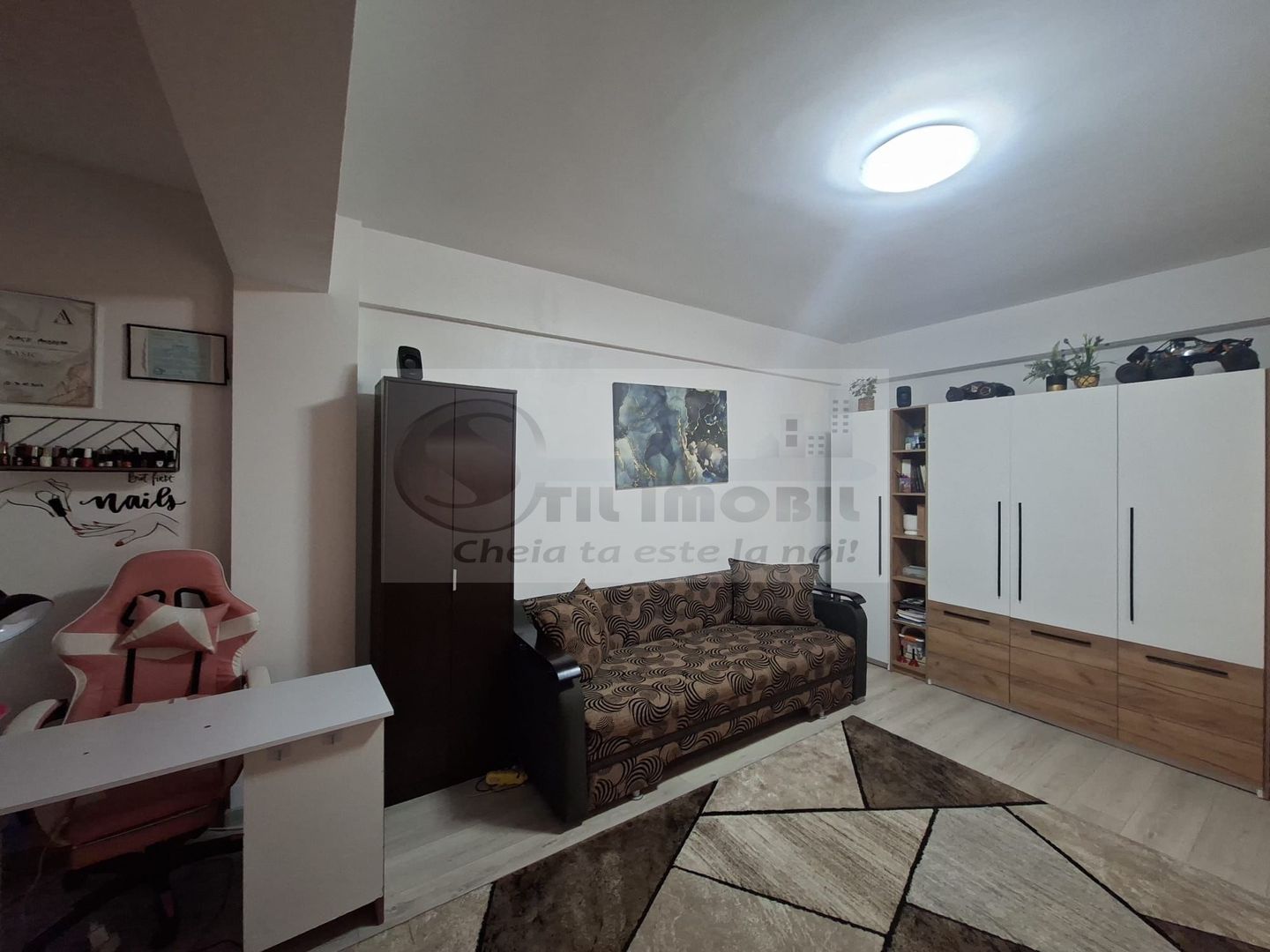 Apartament 1 camera mobilat, bloc 2017, etaj 2, capat Cug Valea Adanca - Poză 4