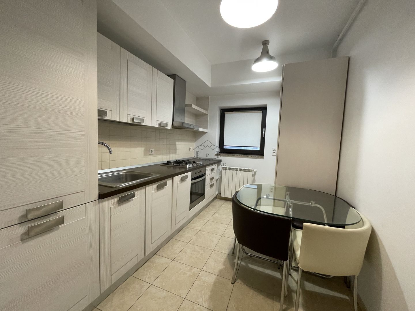 APARTAMENT SPATIOS LA INCHIRIERE IN COMPLEX REZIDENTIAL - Poză 3