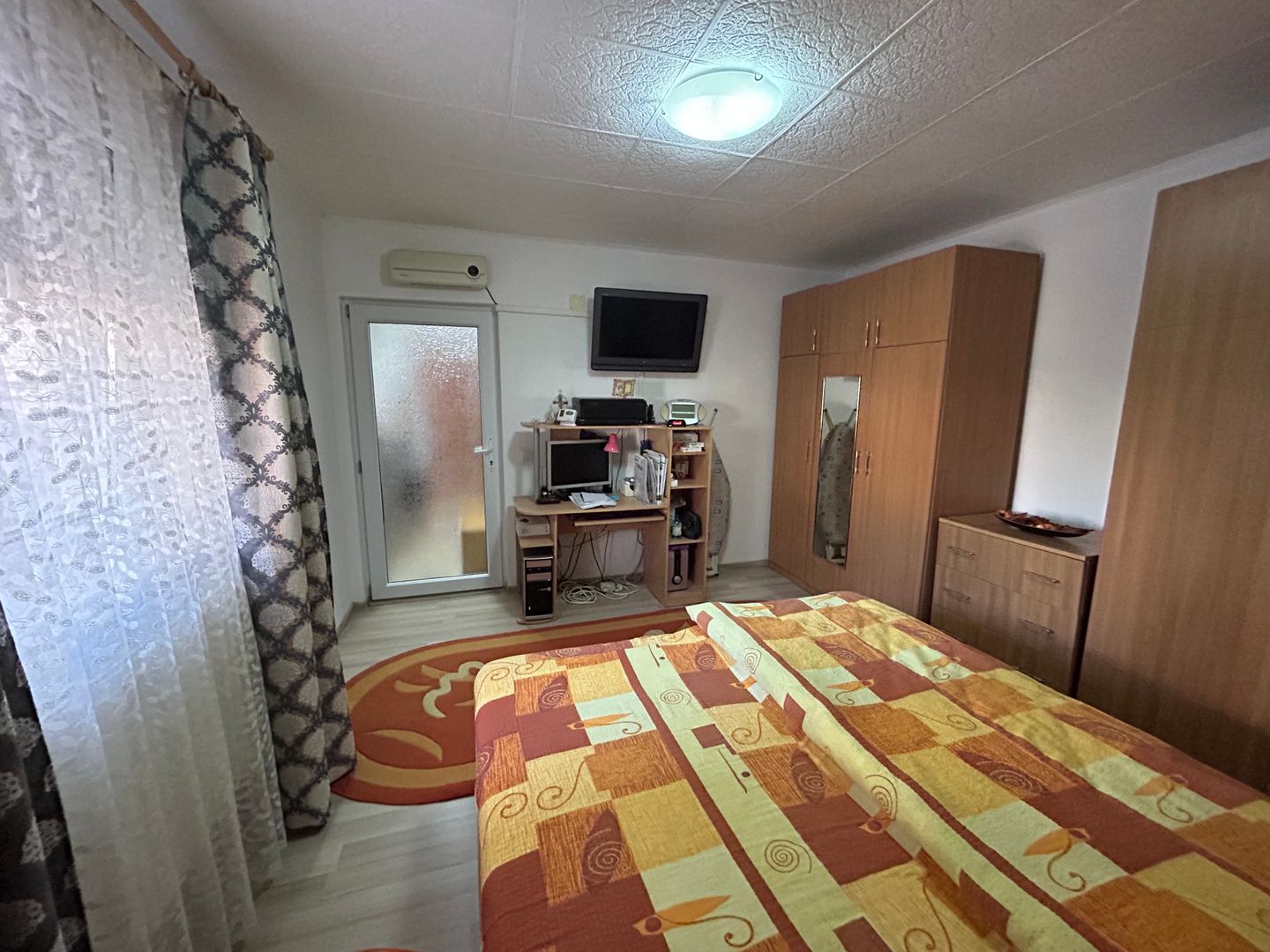 Vila P+M zona noua de vile Navodari - Poză 6