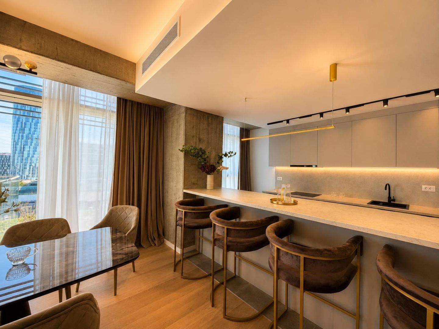 Apartament elegant cu 4 camere | UpSite | Facilități premium - Poză 11