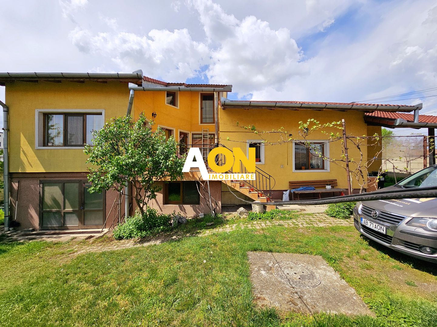 Casa individuala D+P+M, 3 camere + mansarda, 433 mp teren, zona Centru - Poză 1