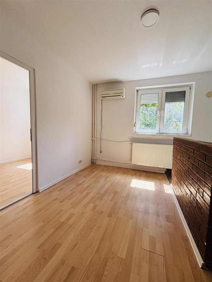 Apartament cu 2 camere semidecomandat Rogerius. - Poză 3