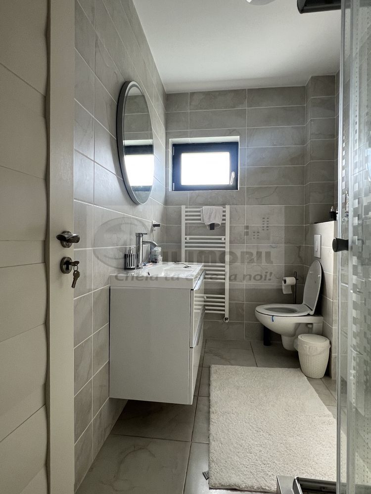 Casa modern mobilata cu 4 camere, 2 bai si terasa - capat CUG - 950€ - Poză 6