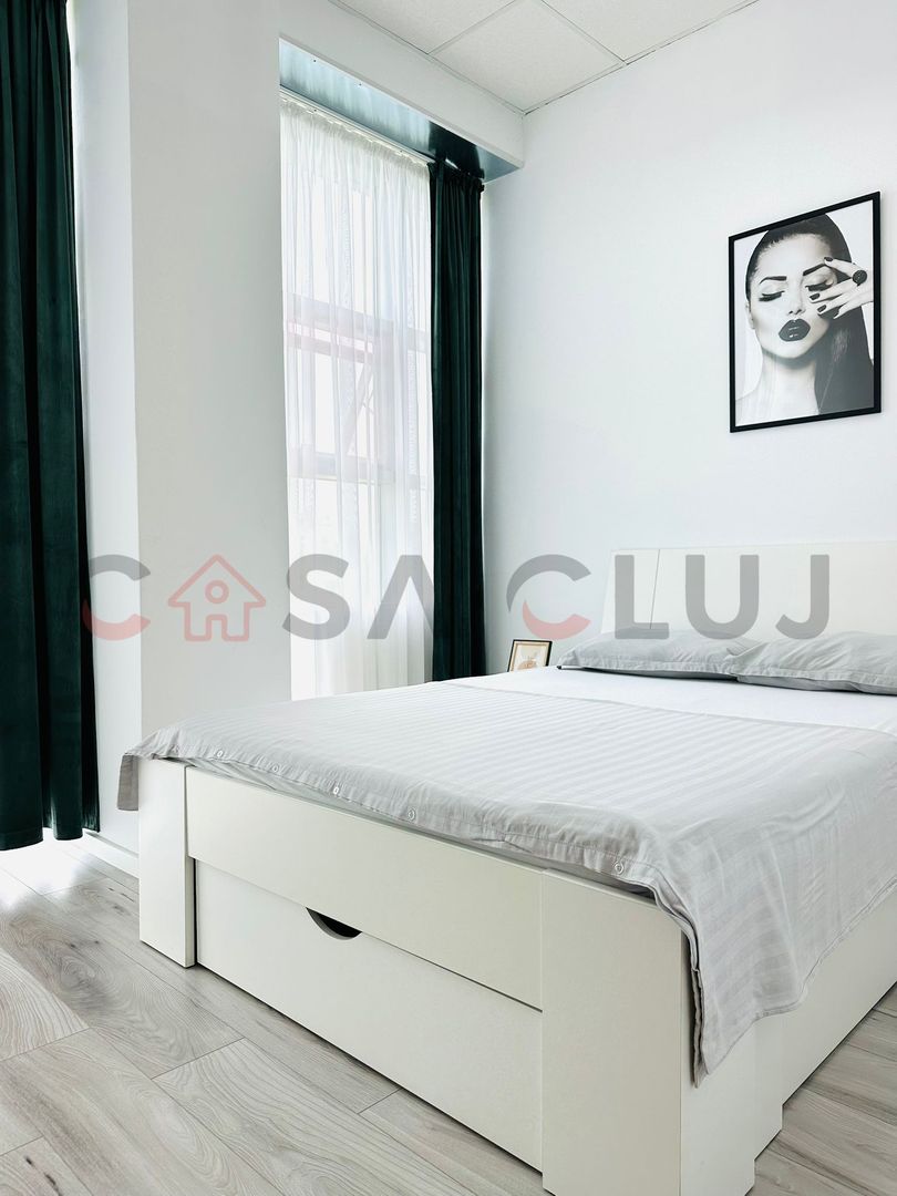 3 camere , etaj intermediar, Piața 1 mai! - Poză 1