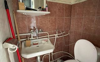 Vând apartament 2 camere la casa cu curte in centru Clujului! Parcare! - Poză 10