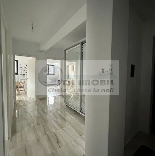 Proprietate Eleganta, Zona Bucium Plopii fara sot - Poză 1