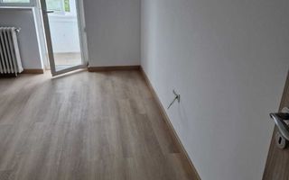 Apartament 3 camere de închiriat | Splaiul Unirii | Vedere către Dâmbovița | Ide - Poză 2