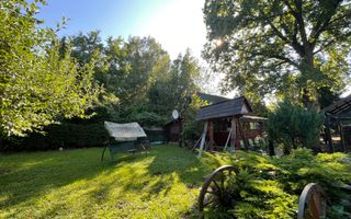 Teren deosebit cu cabană din lemn, Tocile – locație liniștită - Poză 17