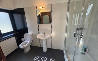 Casa/Vila deosebita 11 camere mobilata-utilata LUX -zona Hoghiz/Brasov - Poză 14